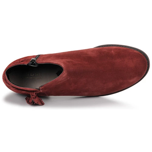 André - MILOU Rouge 8 André - MILOU Rouge – Image 6