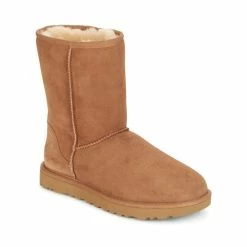 UGG - CLASSIC SHORT II Camel